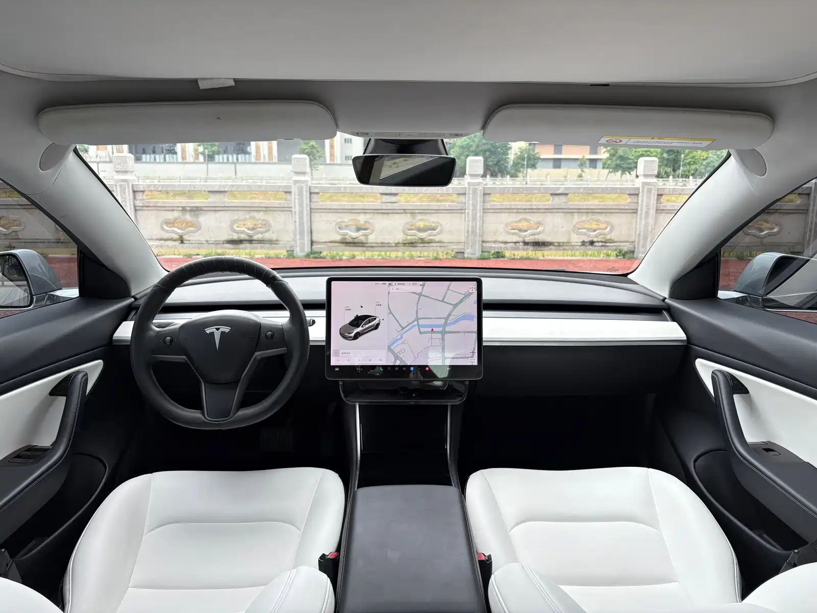 Photo 5 - Tesla Model 3