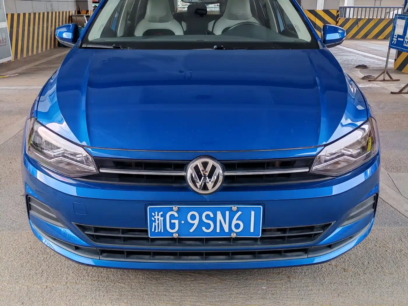 Volkswagen Polo 2019 Plus 1.5L Automatic Colorful Tech Edition фото 2