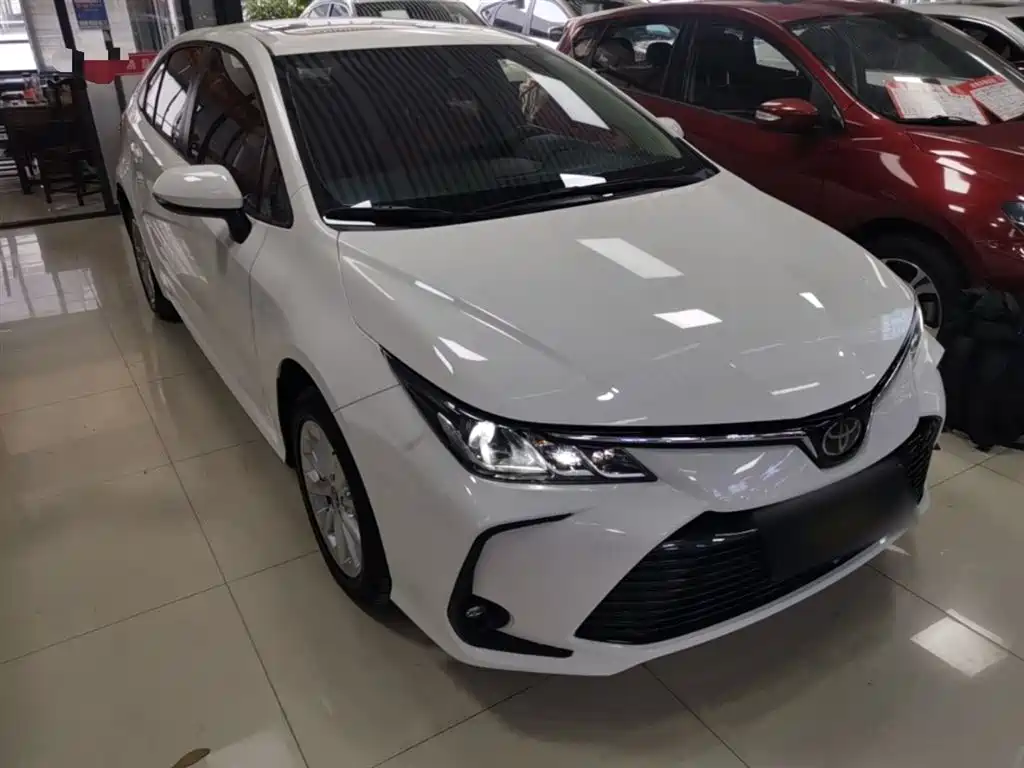 Toyota Corolla 2021 1.2T S-CVT Elite PLUS Edition фото 4
