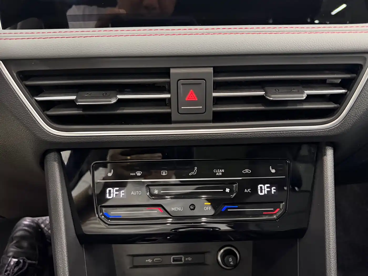 Volkswagen Tiguan L PHEV 2023 430PHEV Plug-in Hybrid Flagship фото 6