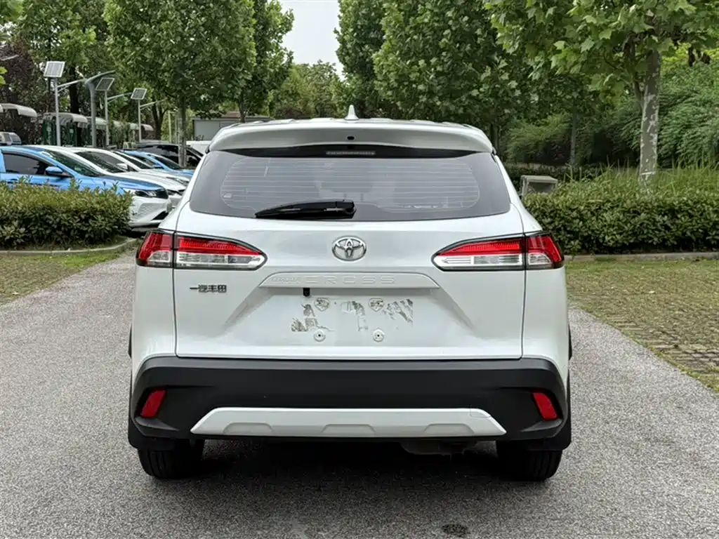 Toyota Corolla Cross 2023 2.0L Elite Edition фото 13