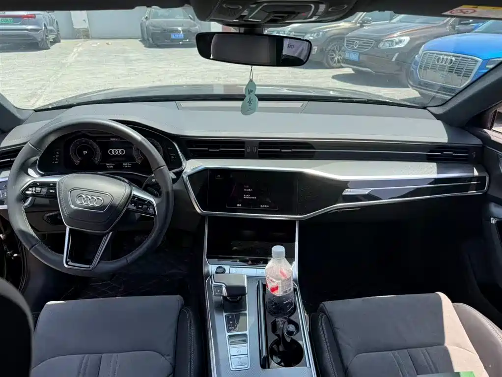 Audi A6L 2024 45 TFSI Premium Dynamic фото 6