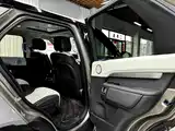 Photo 10 - Land Rover Discovery