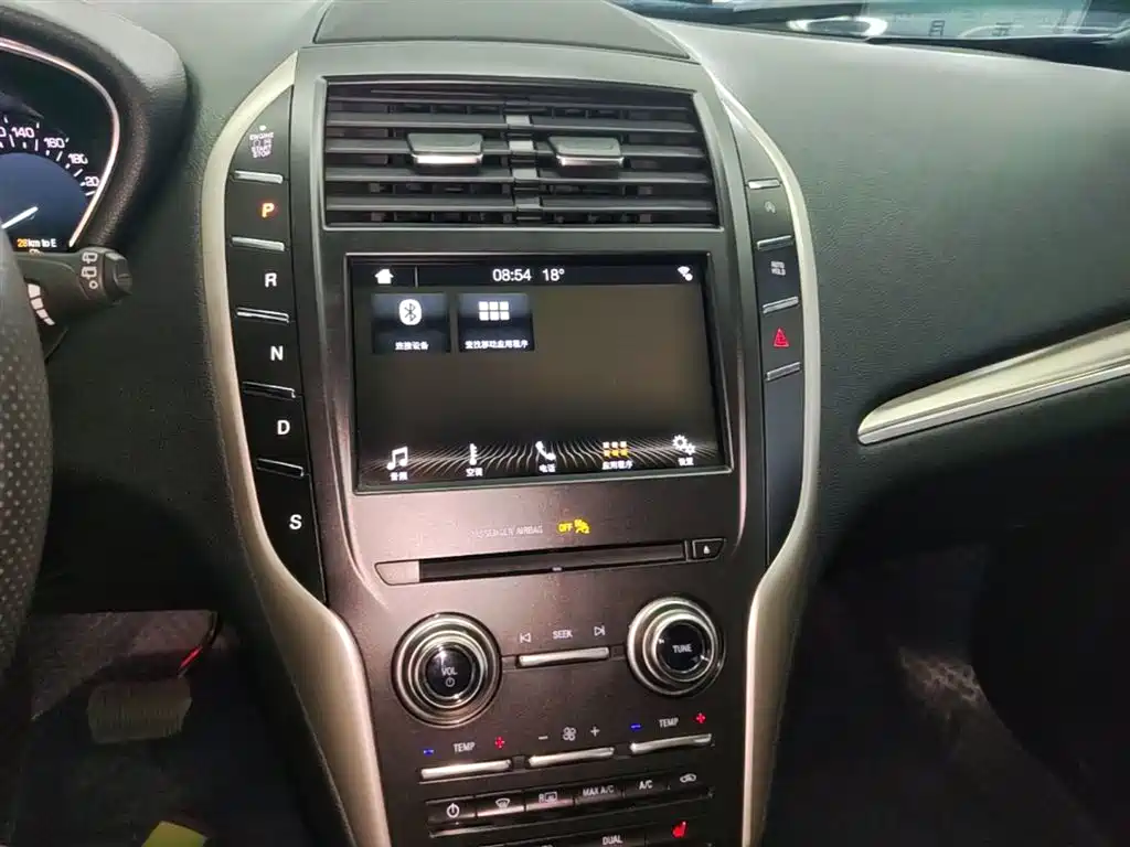 Lincoln MKC 2019 2019 2.0T 2WD Premium Edition China VI