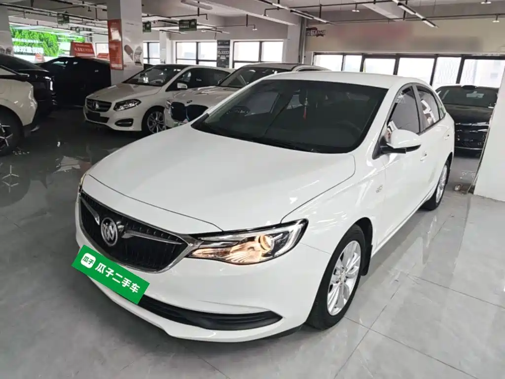 Фото 2 - Buick Excelle