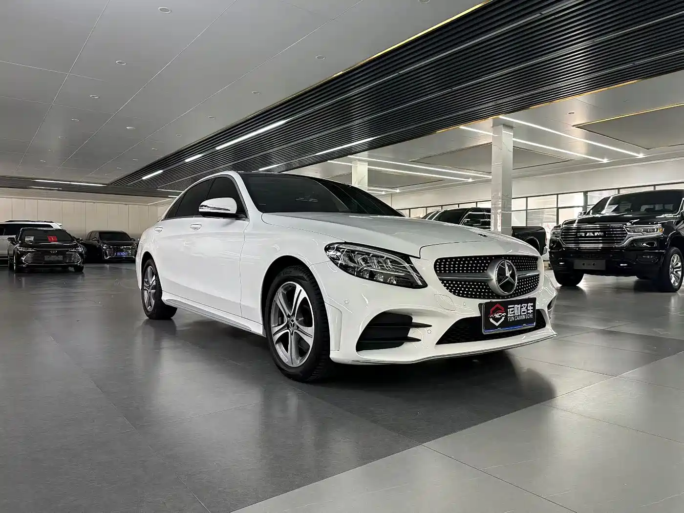 Mercedes-Benz C-Class 2021 C 260 L Sport Edition фото 3