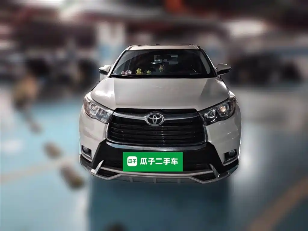 Toyota Highlander 2015 2.0T AWD Luxury Edition 7-seater фото 3