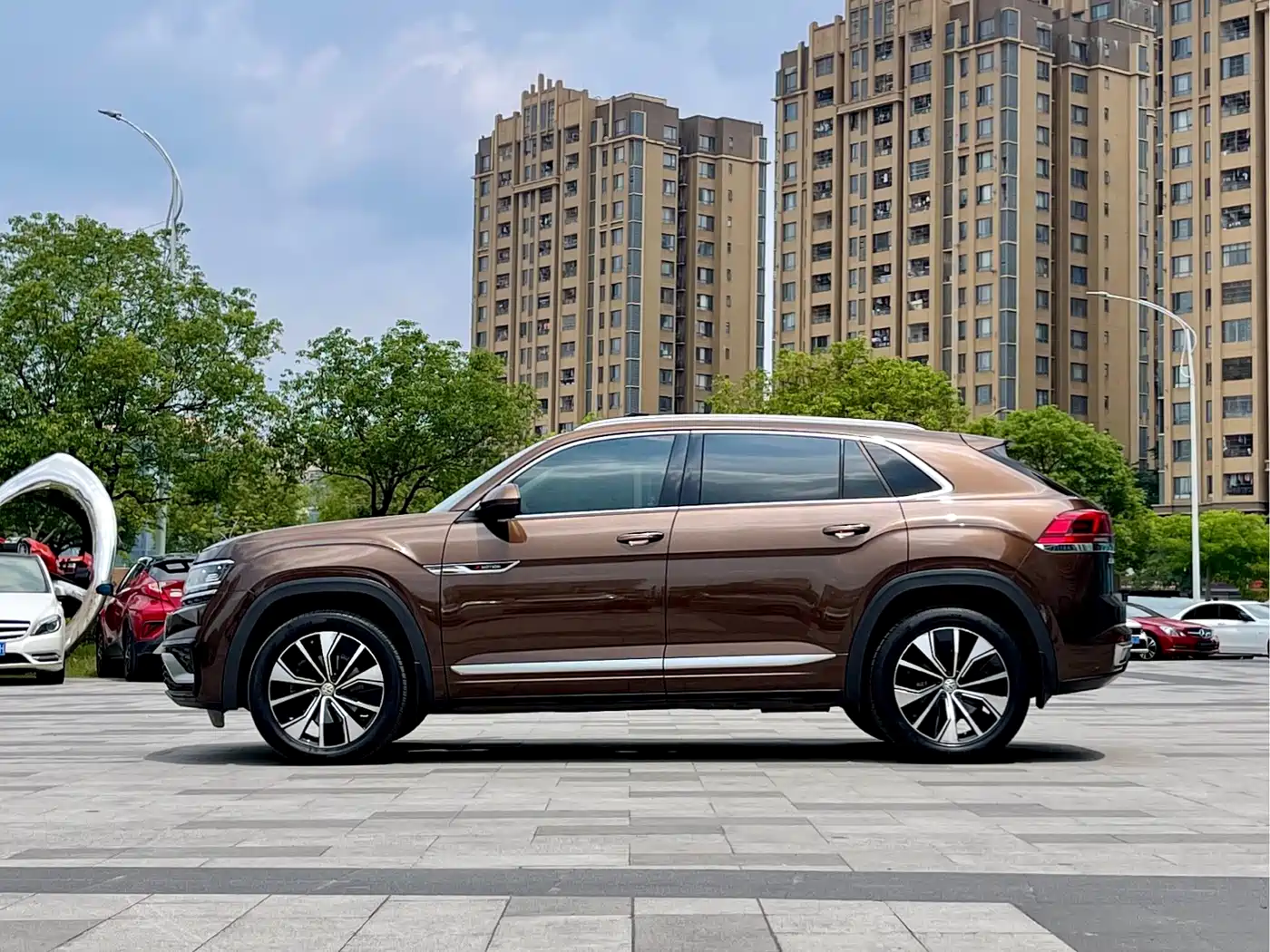 Volkswagen Teramont 2019 Model Teramont X 380TSI 4WD Prestige Luxury Edition фото 4