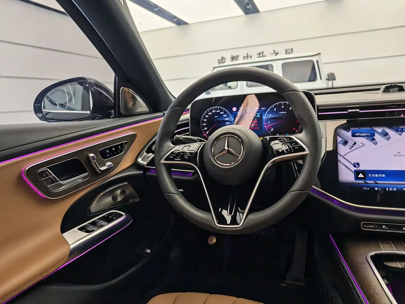 Mercedes-Benz E-Class 2024 Model E 300 L Luxury фото 7