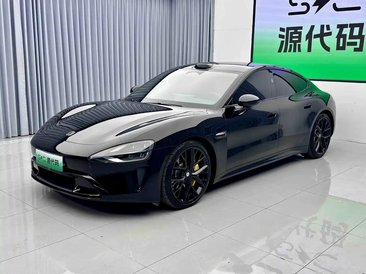 Xiaomi Auto Xiaomi SU7 2024 AWD Extended Range Advanced Smart Driving Max Edition фото 3
