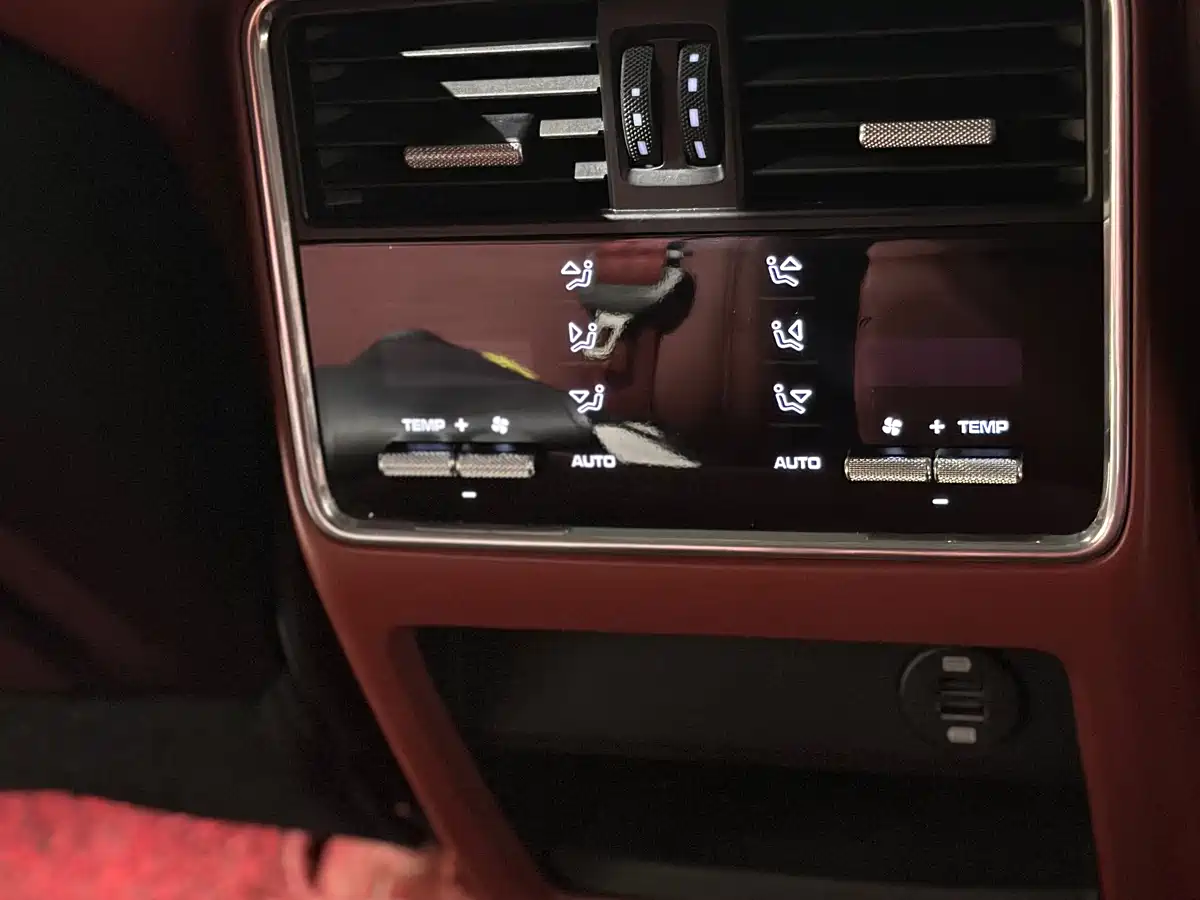 Porsche Cayenne 2019 Cayenne 3.0T фото 6
