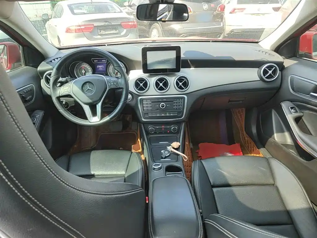 Mercedes-Benz GLA 2016 GLA 200 Fashion фото 10