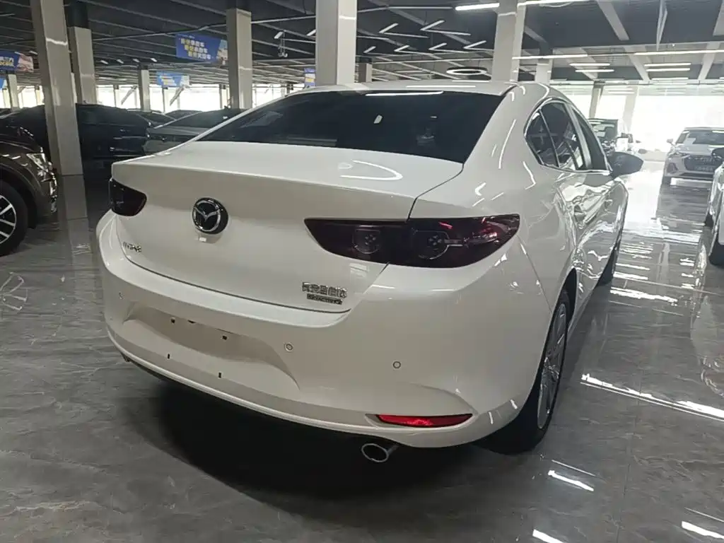 Mazda Mazda 3 2024 2023 2.0L Auto Zhiya