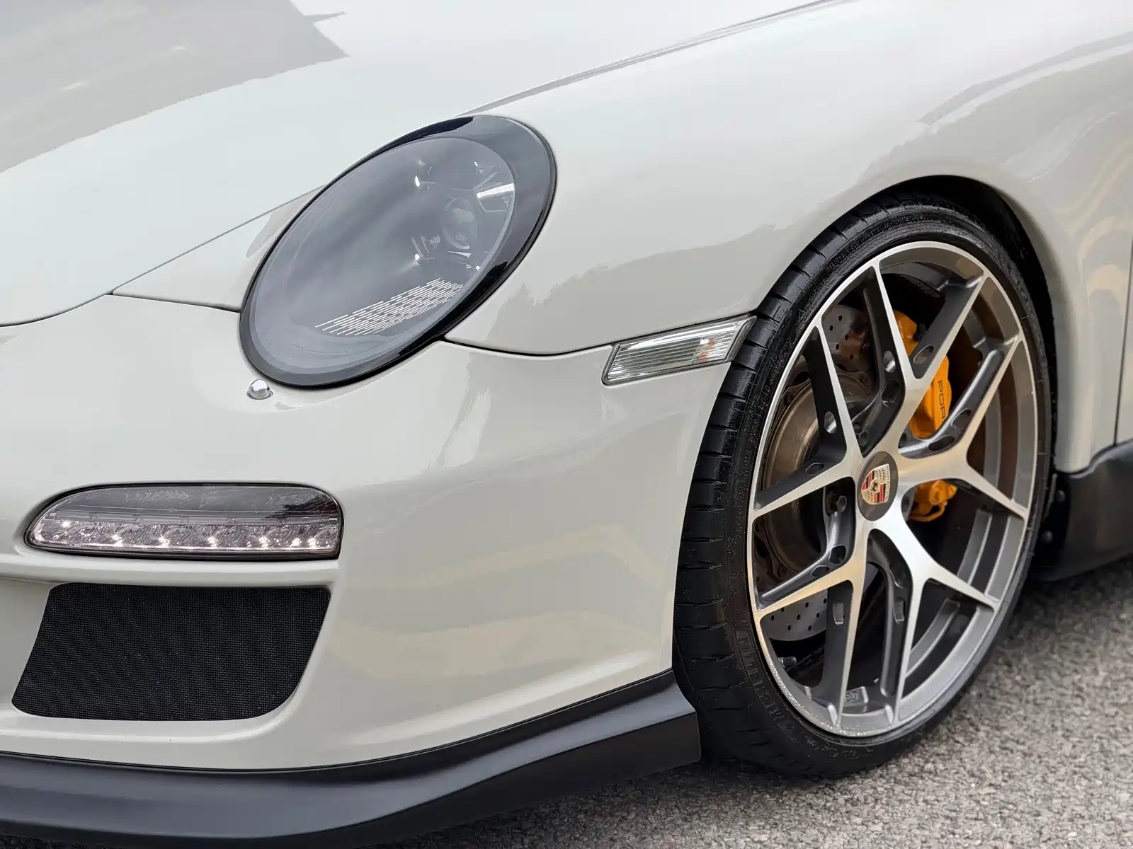Photo 10 - Porsche 911
