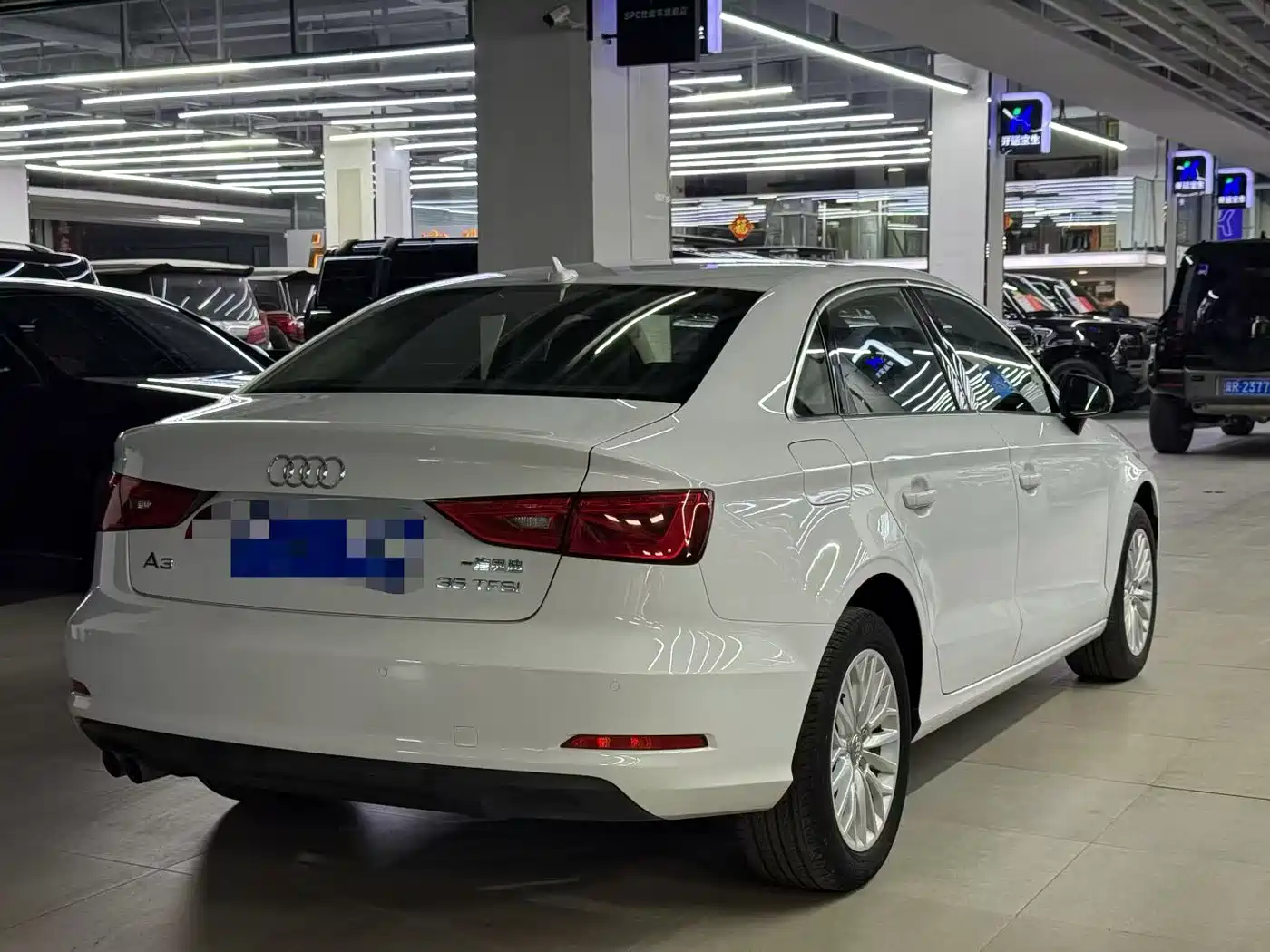 Audi A3 2014 Limousine 35 TFSI Auto Trend фото 4