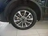 Фото 23 - Ford Edge