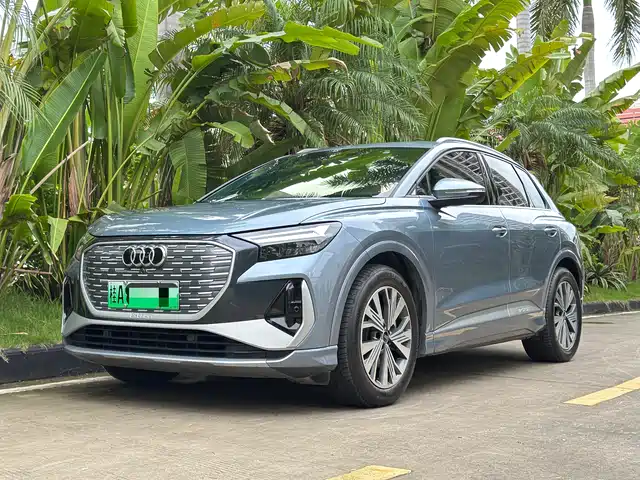 Audi Q4 e-tron 2024 40 e-tron Creation Edition