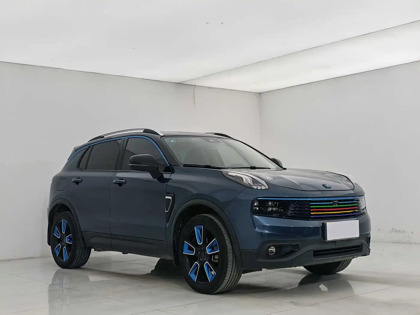 Lynk & Co 01 2019 2.0T 2WD Pro Edition China V фото 2