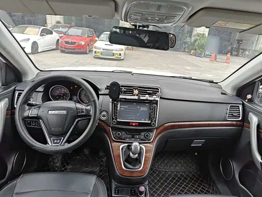 Haval H6 2017 Red Label Sport 1.5T Manual 2WD Elite фото 6