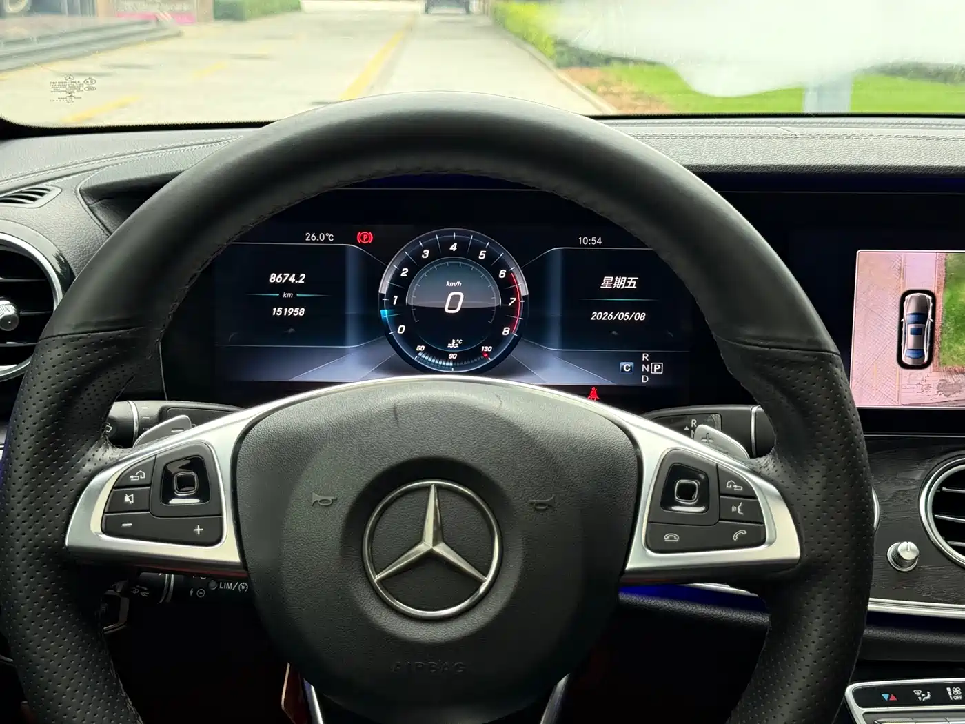 Mercedes-Benz E-Class 2017 E 300 L Sport Luxury фото 38