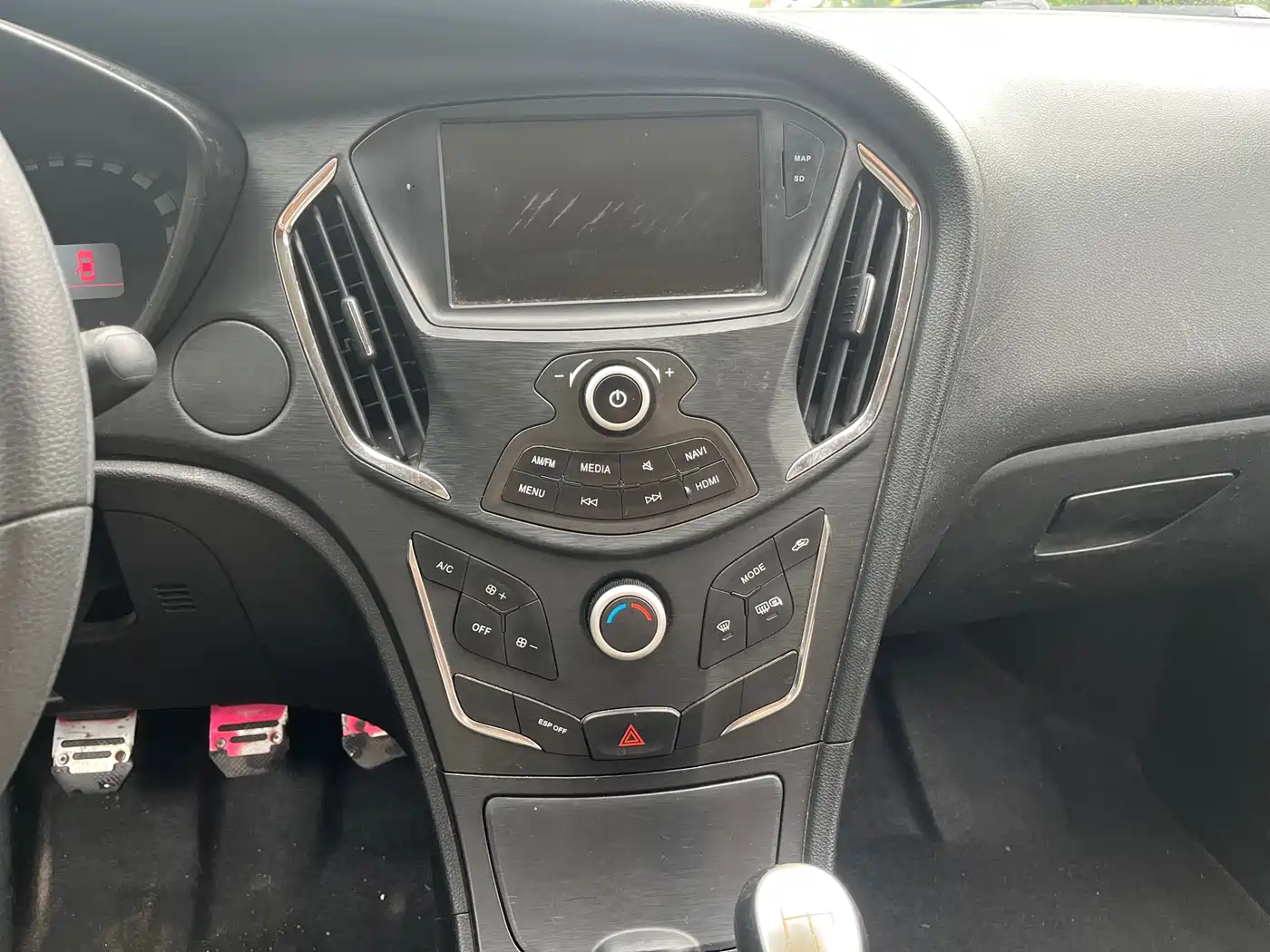 GAC Trumpchi Trumpchi GA3S Vision 2015 2014 1.6L Manual Luxury ESP Edition