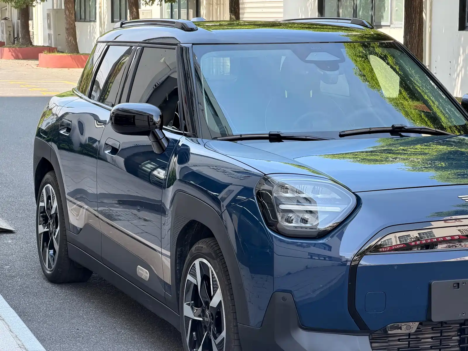 Фото 4 - MINI Aceman
