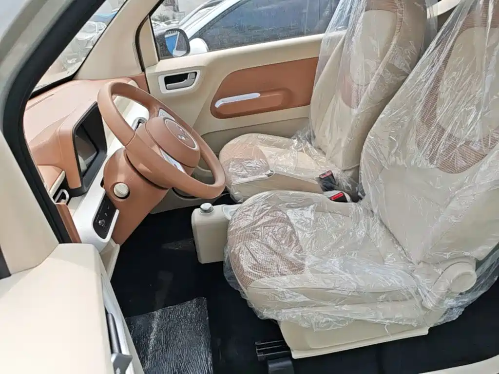 Wuling Motors Hongguang MINIEV 2026 2024 3rd Generation 215km Youth Edition