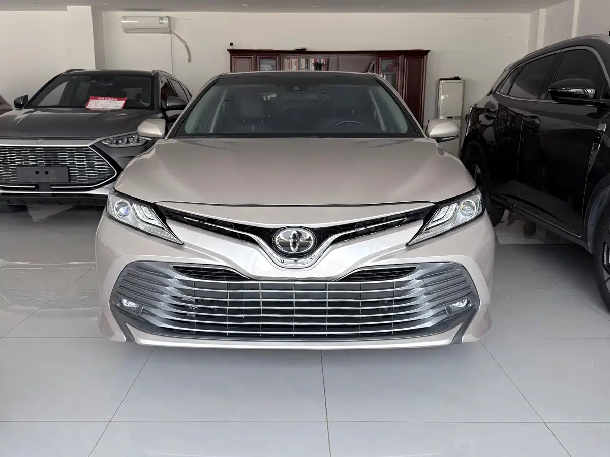 Toyota Camry 2019 Facelift 2.5G Luxury Edition