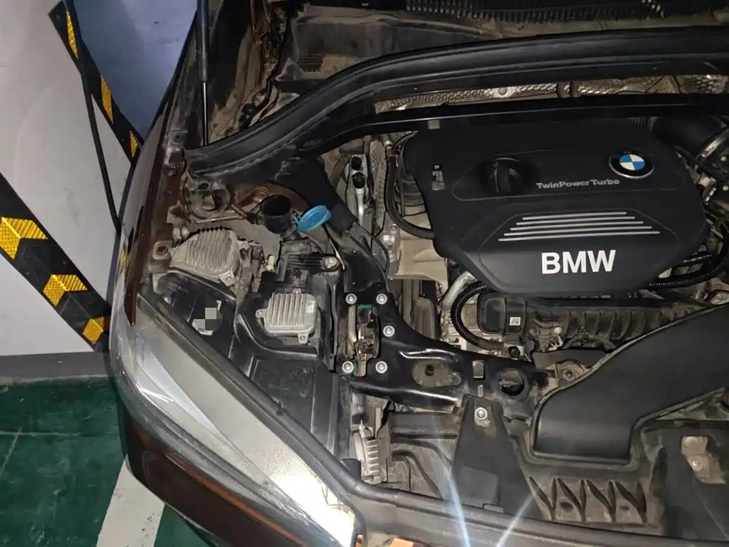 BMW X1 2016 sDrive18Li Fashion Model фото 21