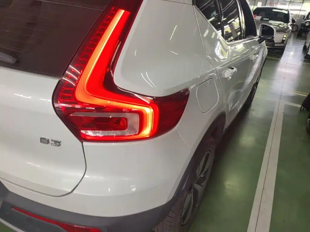 Volvo XC40 2024 2024 B3 Smart Elite Luxury Edition