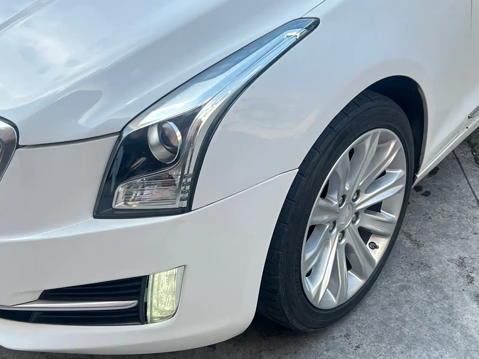Photo 9 - Cadillac ATS-L
