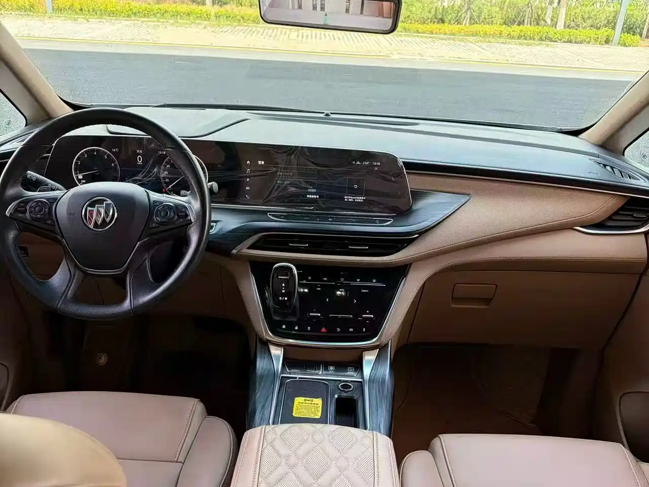 Buick GL8 2021 ES Landlord 653T Premium фото 8