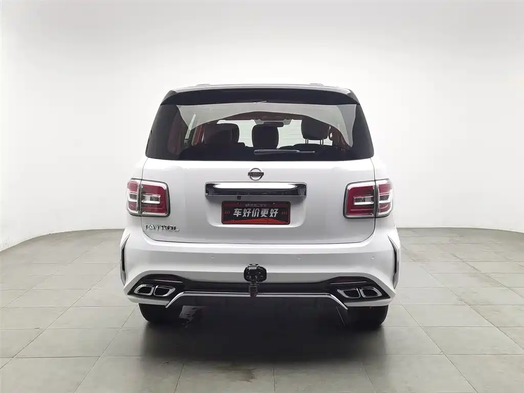 Nissan Patrol фото 4