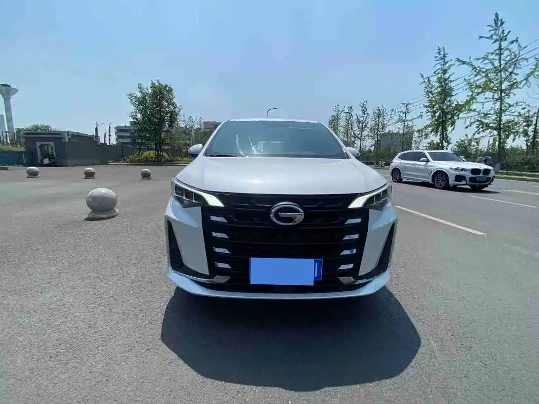 GAC Trumpchi Trumpchi M6 2023 PRO 270T DCT Luxury Edition фото 2