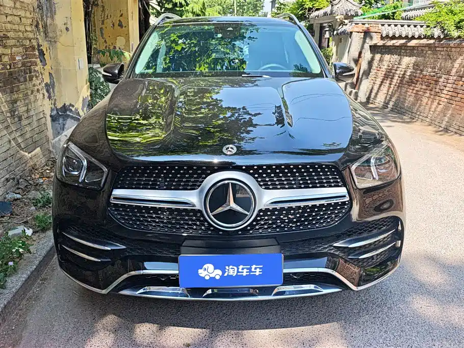 Mercedes-Benz GLE 2023 GLE 450 4MATIC Luxury фото 2