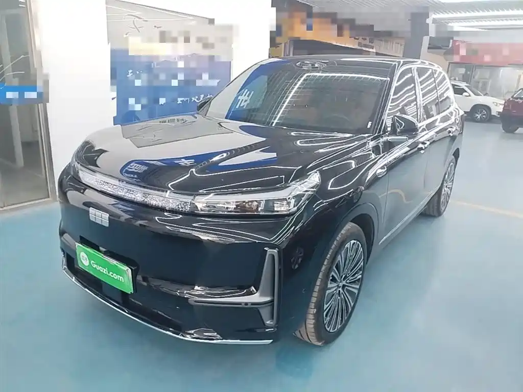 Geely Galaxy M9 2025 Base Model