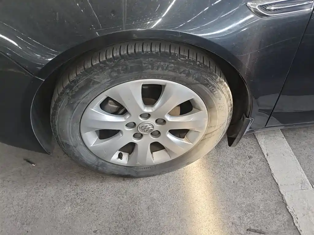 Buick Regal 2015 2.0L Leading Fashion Model фото 23