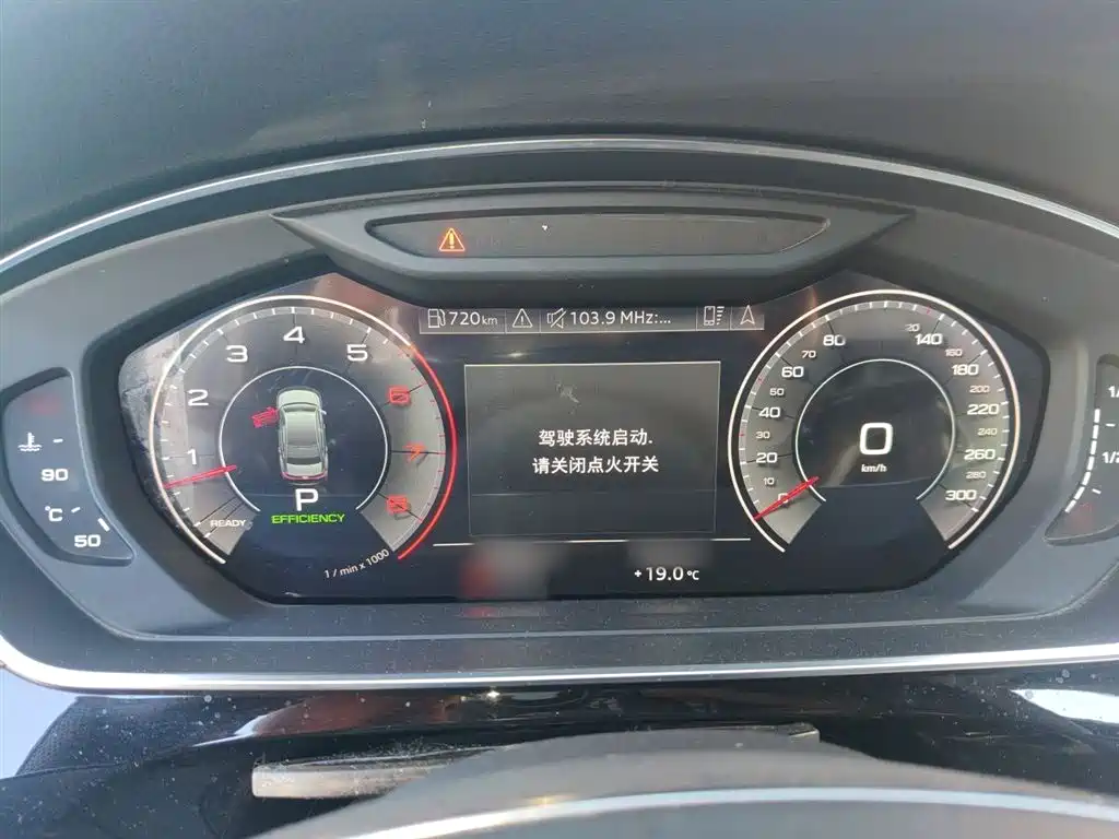 Audi A8 2018 A8L 55 TFSI quattro Launch Elite фото 4