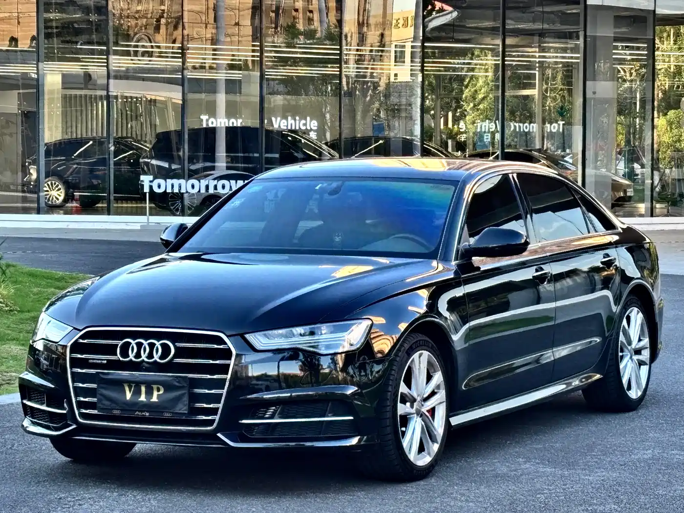 Audi A6L 2018 30th Anniversary 45 TFSI quattro Sport