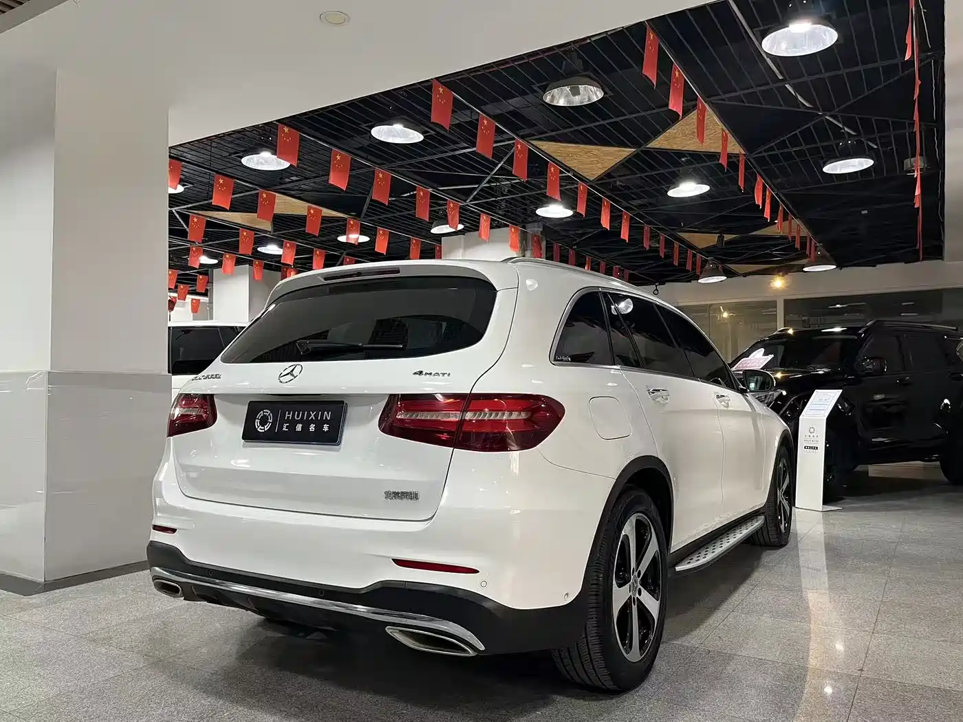 Mercedes-Benz GLC 2019 GLC 260 4MATIC Luxury фото 16