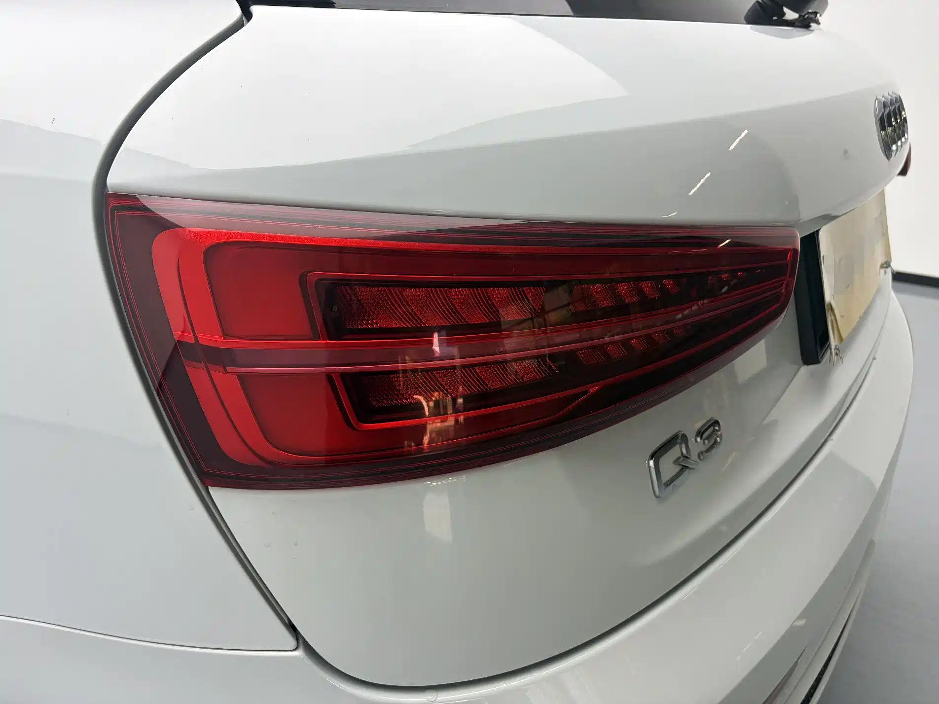 Фото 10 - Audi Q3