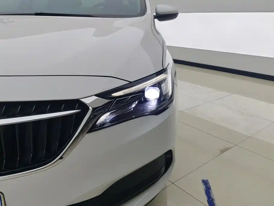 Buick GL6 2023 2021 323T Mild Hybrid Connected Luxury