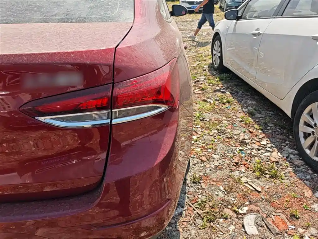 Фото 8 - Buick Excelle