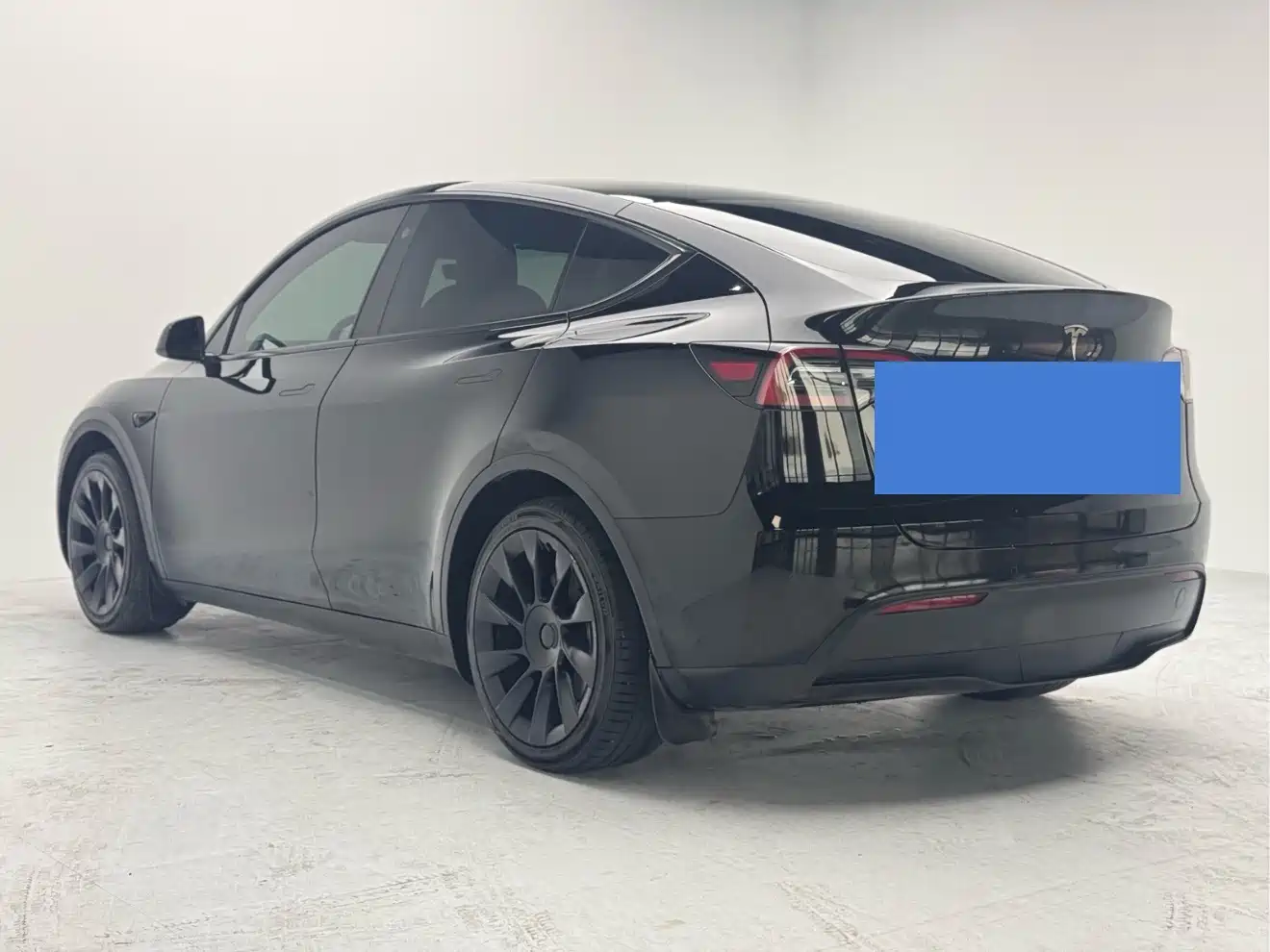 Фото 9 - Tesla Model Y