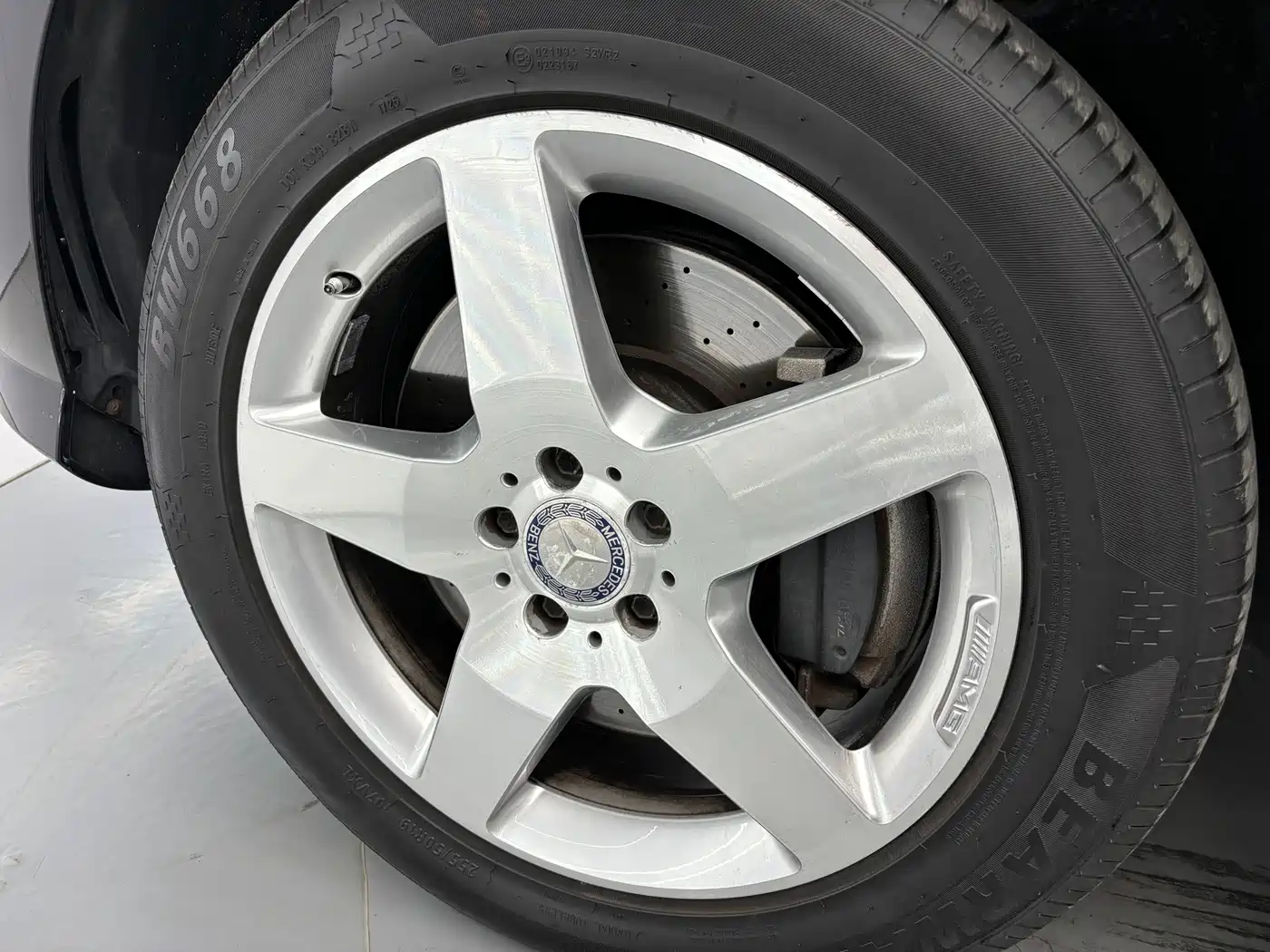 Mercedes-Benz M-Class 2012 Model ML 350 Luxury фото 9