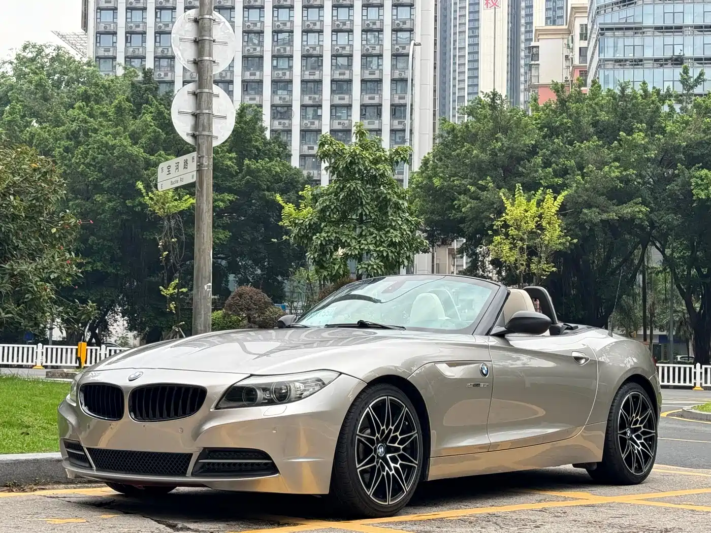 BMW Z4 2011 2009 sDrive35i Fashion Edition