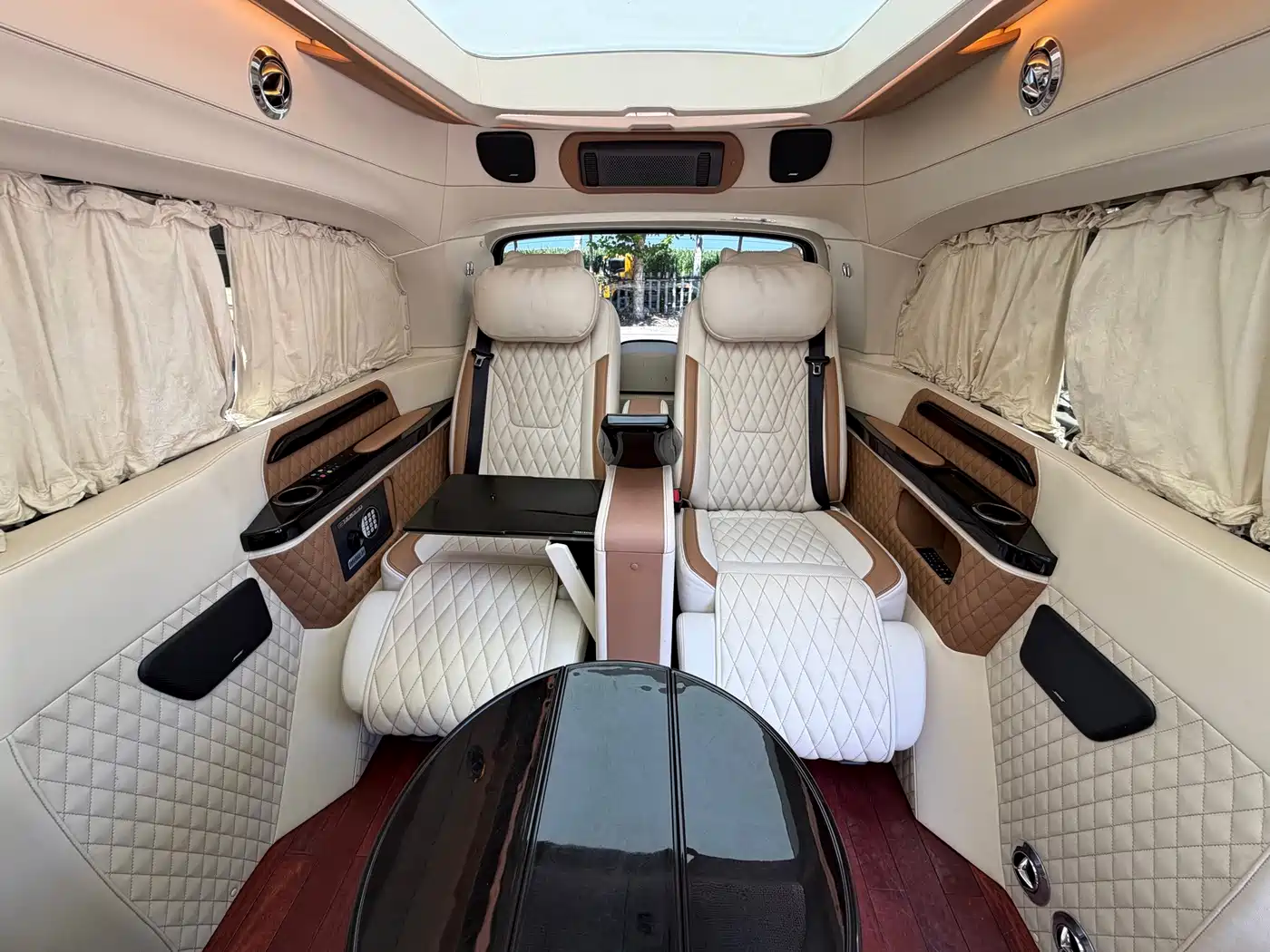 Mercedes-Benz V-Class 2018 2018 V 260 L Premium Long Version China V