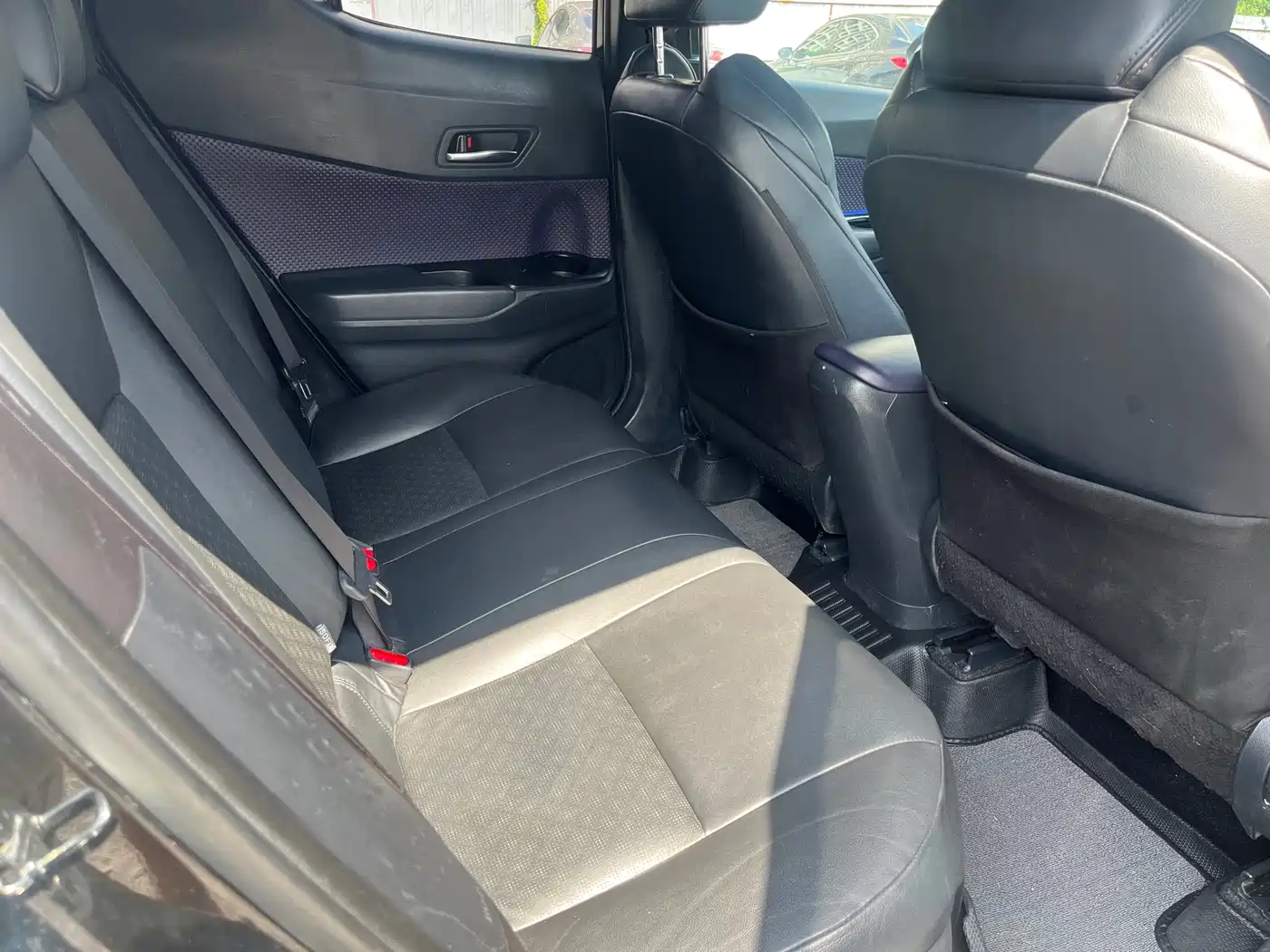Toyota IZOA 2018 2.0L Speed Edition China VI фото 7