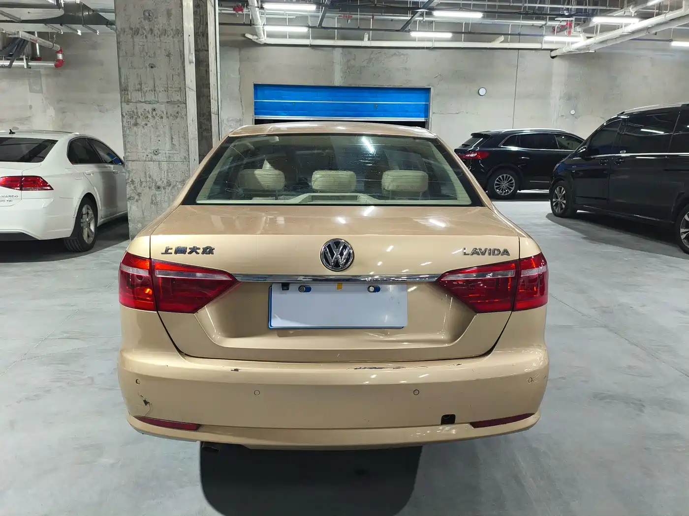 Volkswagen Lavida 2013 Facelift Classic 1.6L Automatic Comfort фото 6