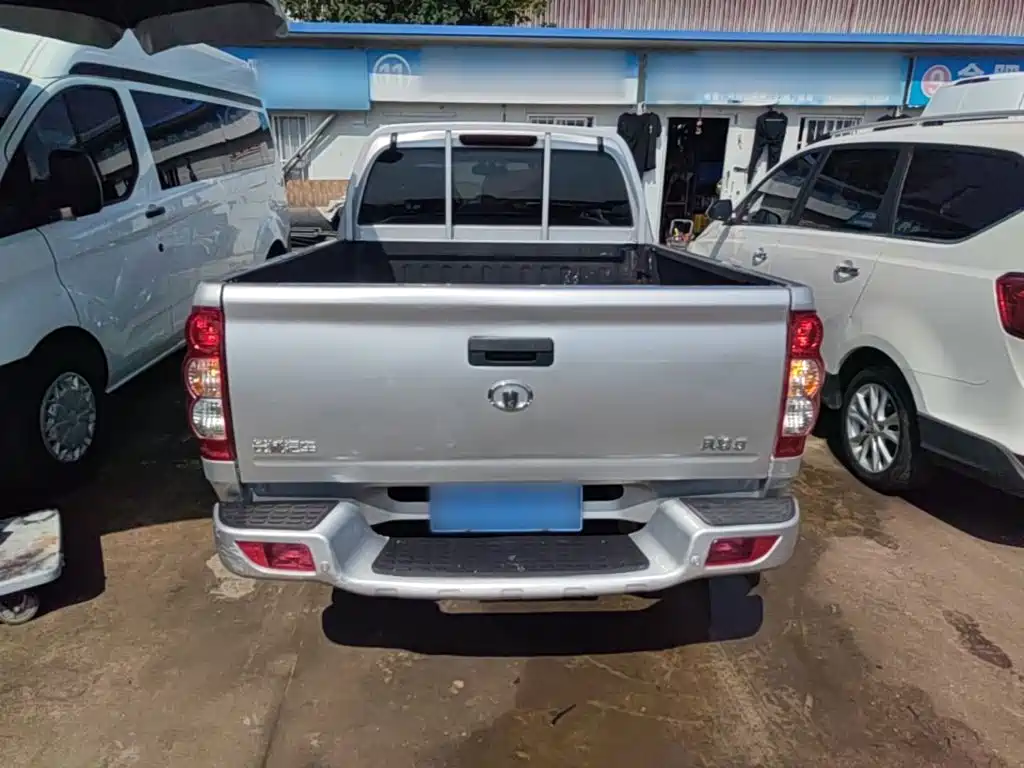 Great Wall Fengjun 5 2022 2021 Model 2.0T Diesel 2WD Super Value Large Double Cab China VI GW4D20M
